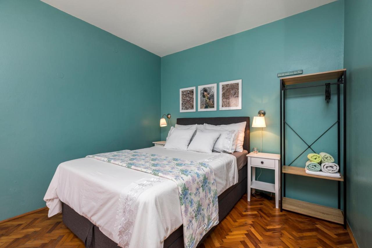 Alaburic Rooms & Apartment Мали-Лошинь Экстерьер фото